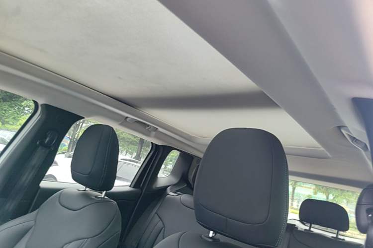 Used Jeep Renegade 2016 1.4T Automatic Jingneng Edition Headliner