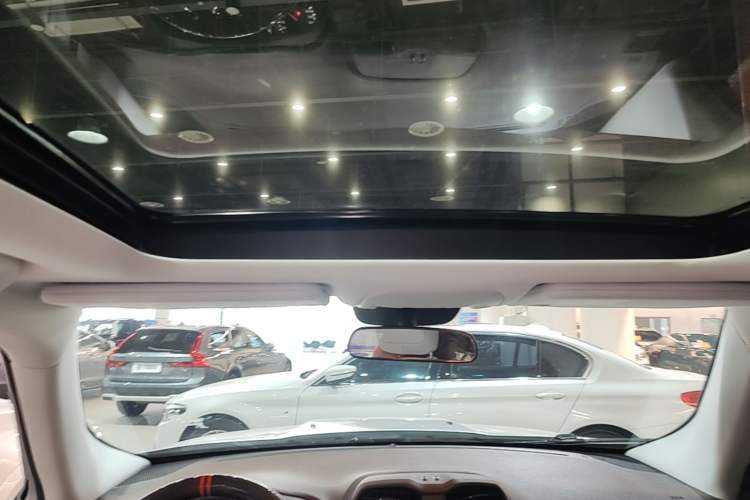 Used Jeep Renegade 2016 1.4T Automatic Jingneng Edition Headliner