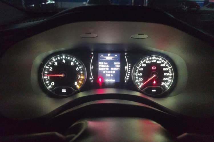 Used Jeep Renegade 2016 1.4T Automatic High-Energy Version Instrument Cluster