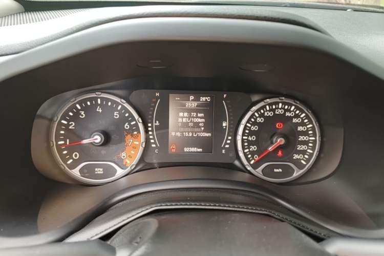 Used Jeep Renegade 2016 1.4T Automatic Kinetic Edition Instrument Cluster