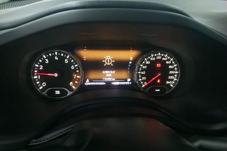 Used Jeep Renegade 2016 1.4T Automatic Jingneng Version+ Instrument Cluster