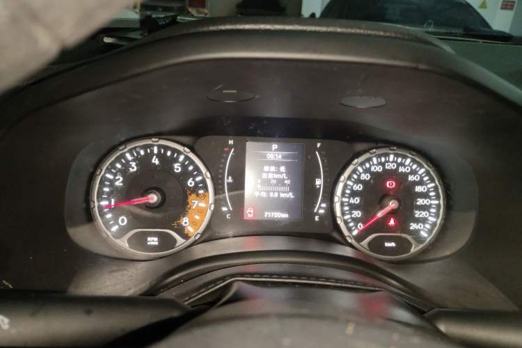 Used Jeep Renegade 2016 1.4T Automatic High-Energy Version Instrument Cluster
