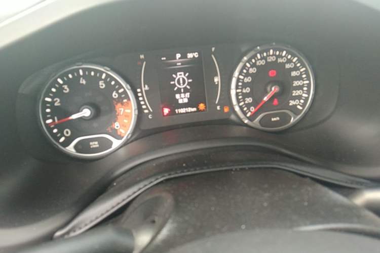 Used Jeep Renegade 2016 1.4T Automatic High-Energy Version Instrument Cluster