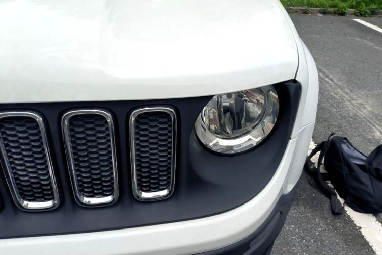 Used Jeep Renegade 2016 1.4T Automatic Kinetic Edition Left Front Headlight