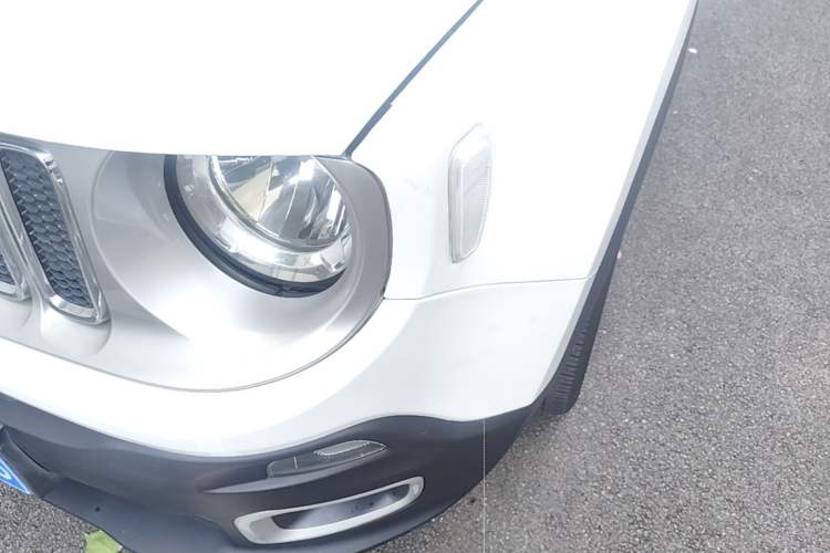 Used Jeep Renegade 2016 1.4T Automatic Smart Edition Left Front Headlight