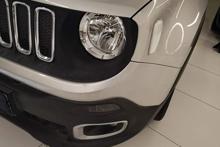 Used Jeep Renegade 2016 1.4T Automatic Jingneng Version+ Left Front Headlight