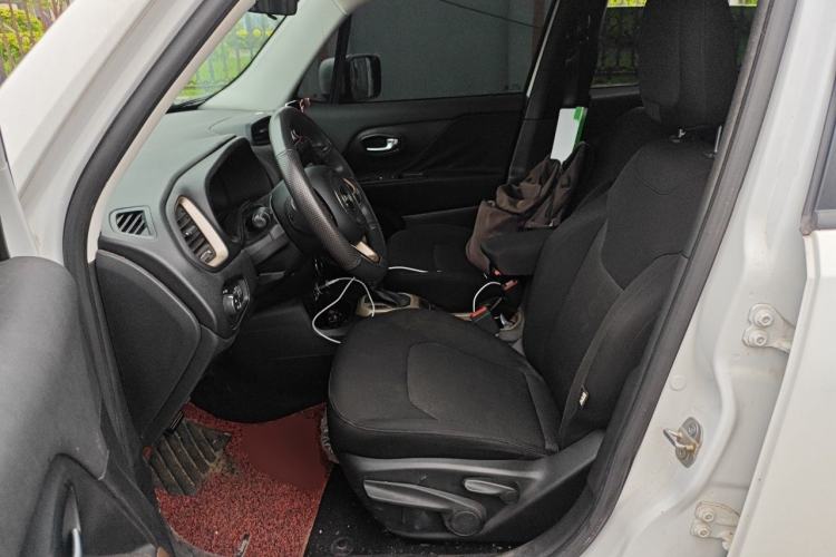 Used Jeep Renegade 2016 1.4T Automatic Jingneng Version+ Left Front Seat