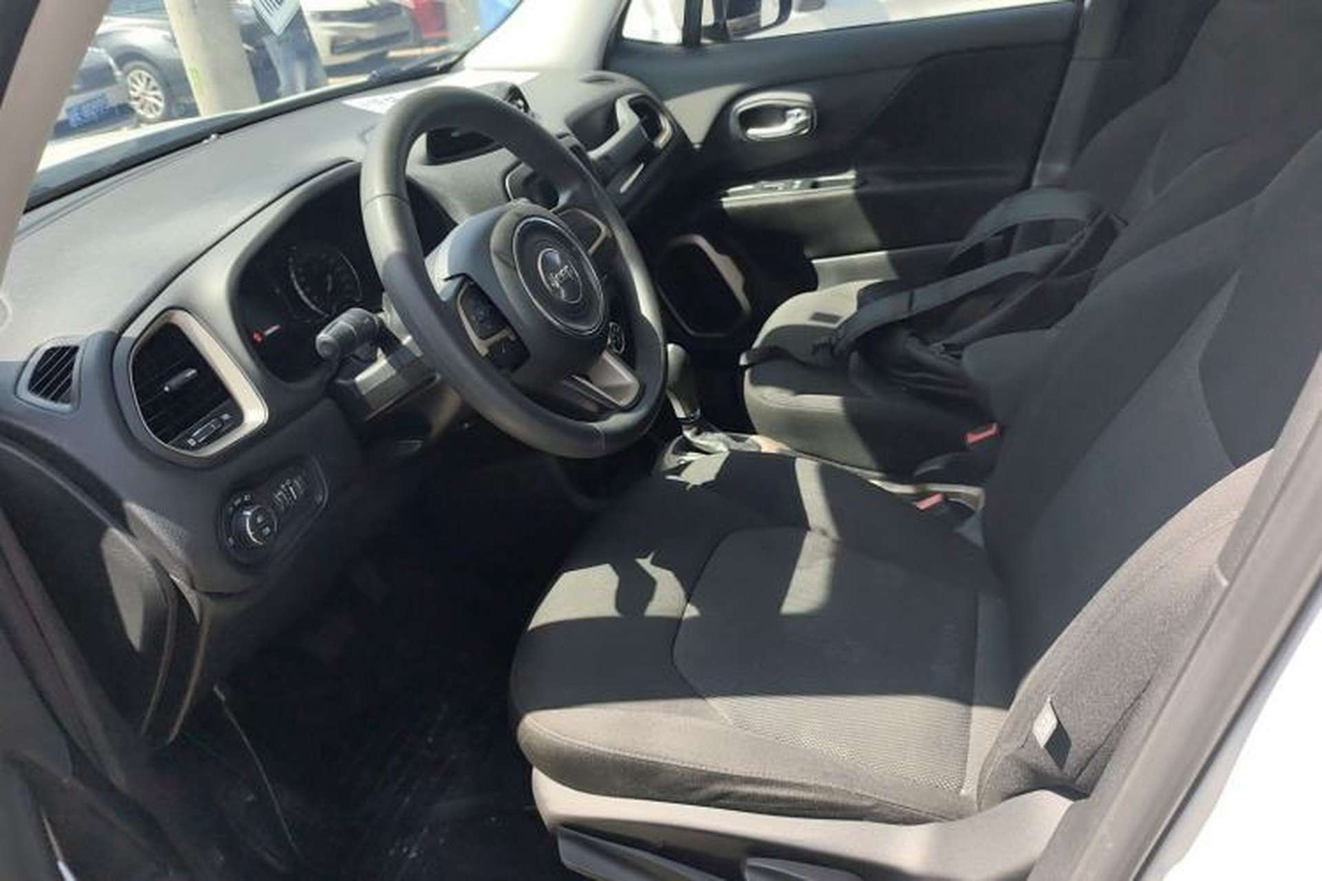 Used Jeep Renegade 2016 1.4T Automatic Jingneng Edition Left Front Seat