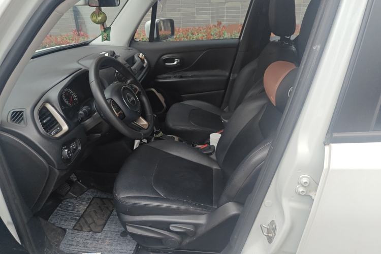 Used Jeep Renegade 2016 1.4T Automatic Jingneng Version+ Left Front Seat