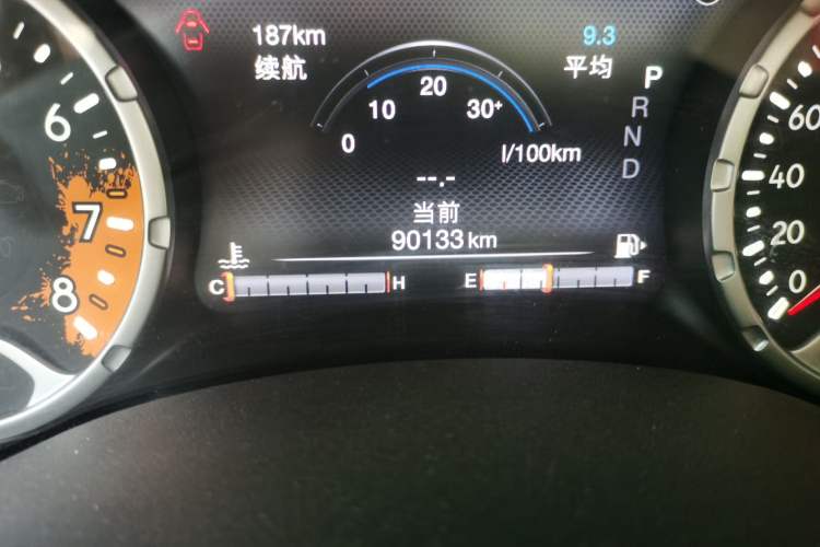 Used Jeep Renegade 2016 1.4T Automatic Smart Edition Odometer Close Up