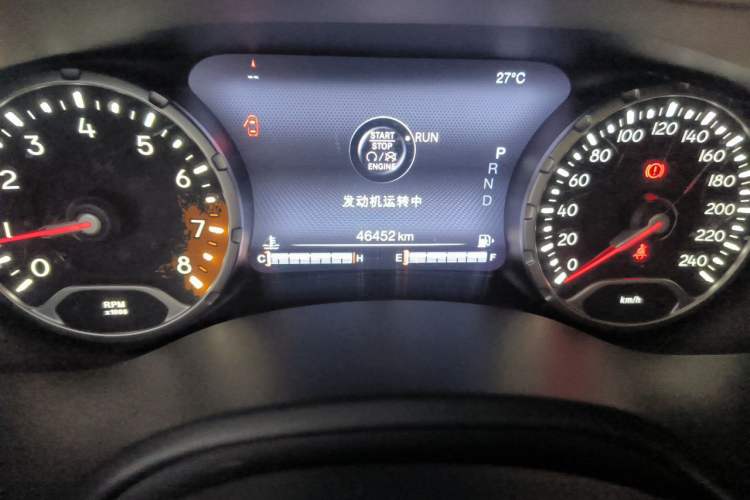 Used Jeep Renegade 2016 1.4T Automatic Jingneng Version+ Odometer Close Up