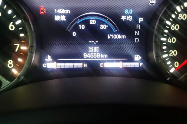 Used Jeep Renegade 2016 1.4T Automatic Jingneng Version+ Odometer Close Up