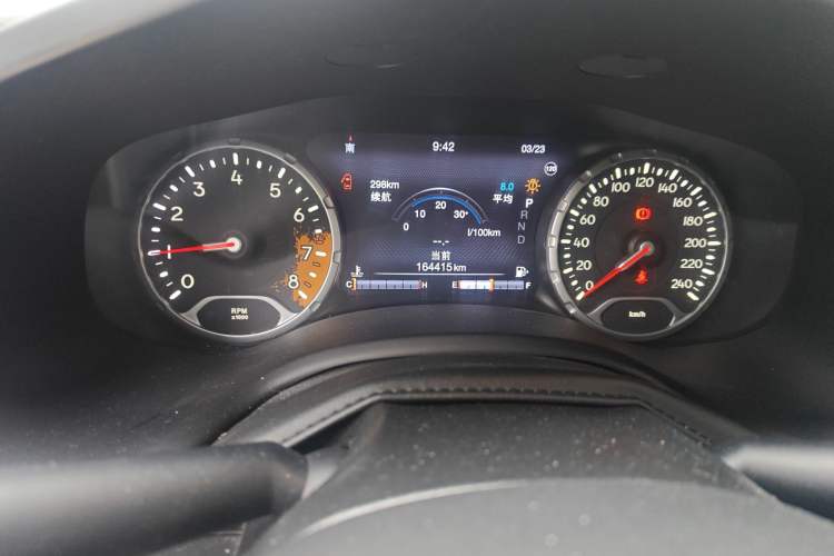 Used Jeep Renegade 2016 1.4T Automatic Jingneng Version+ Odometer Close Up