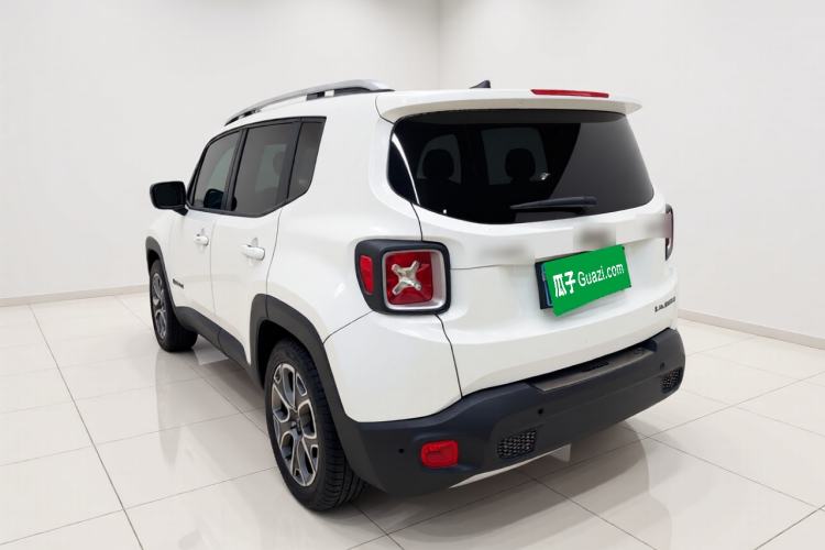 Used Jeep Renegade 2016 1.4T Automatic Smart Edition Rear Left 45 Deg