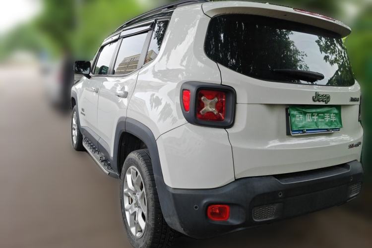 Used Jeep Renegade 2016 1.4T Automatic High-Energy Version Rear Left 45 Deg