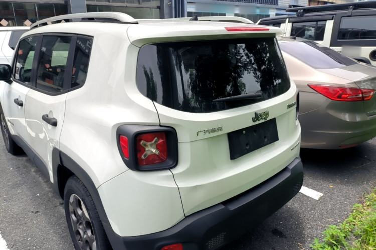 Used Jeep Renegade 2016 1.4T Automatic Kinetic Edition Rear Left 45 Deg