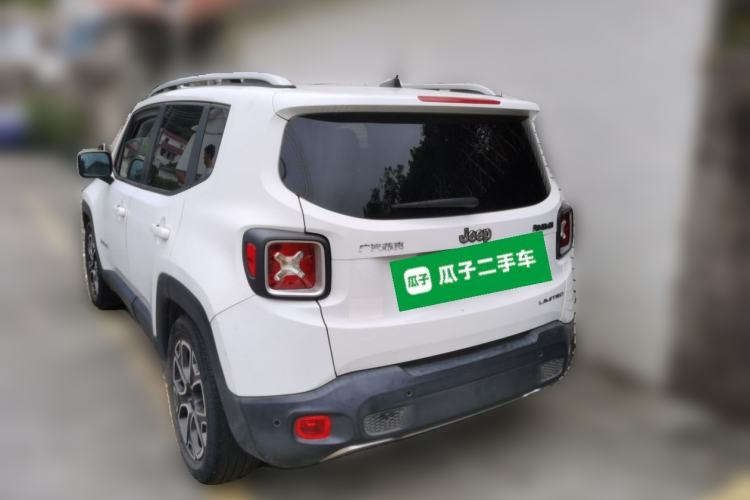 Used Jeep Renegade 2016 1.4T Automatic Smart Edition Rear Left 45 Deg