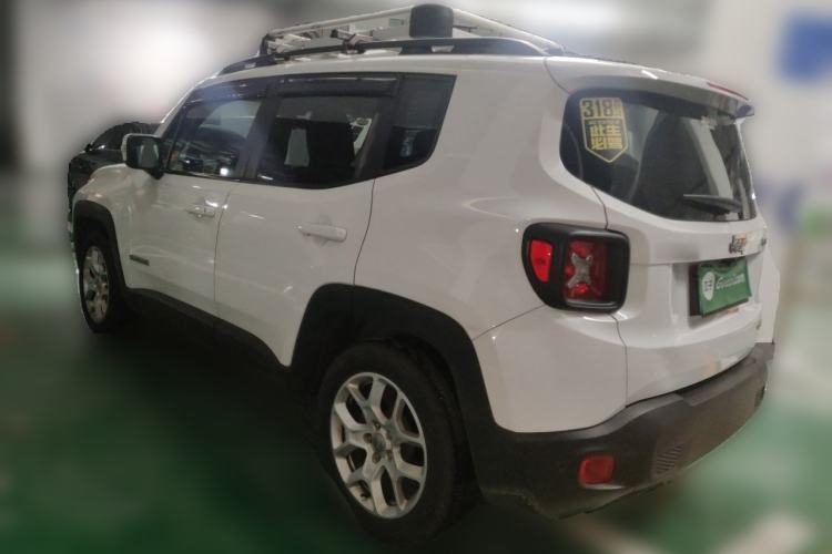 Used Jeep Renegade 2016 1.4T Automatic High-Energy Version Rear Left 45 Deg