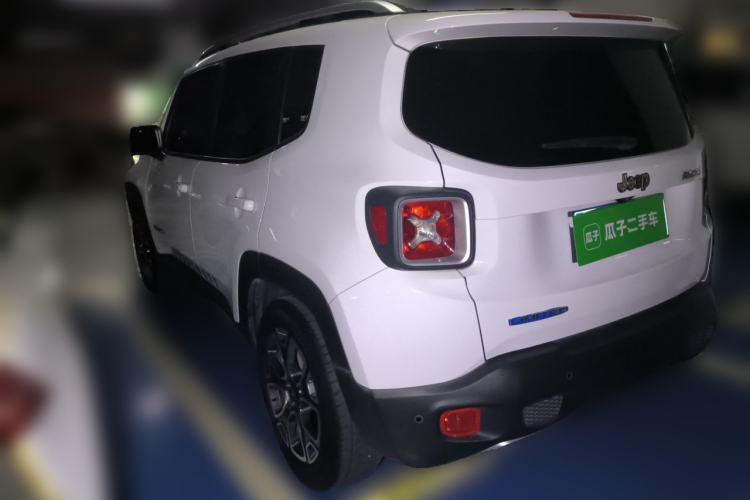 Used Jeep Renegade 2016 1.4T Automatic Smart Edition Rear Left 45 Deg