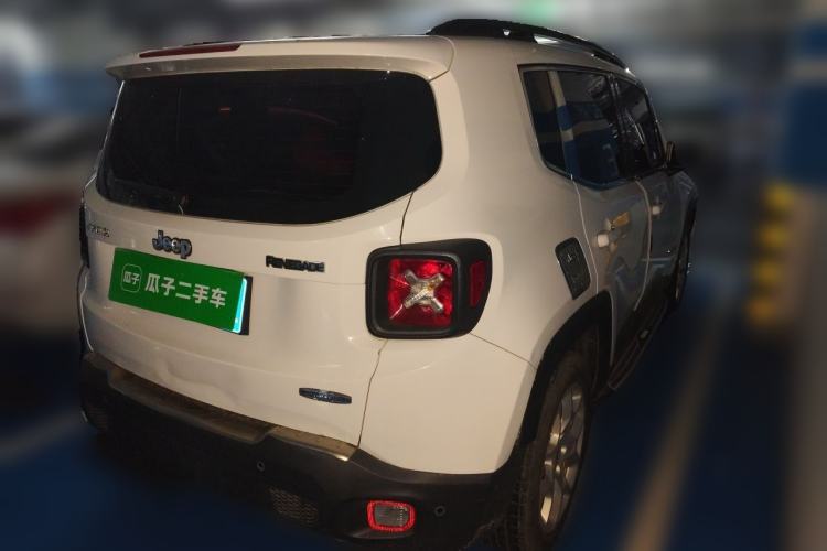 Used Jeep Renegade 2016 1.4T Automatic High-Energy Version Rear Right 45 Deg