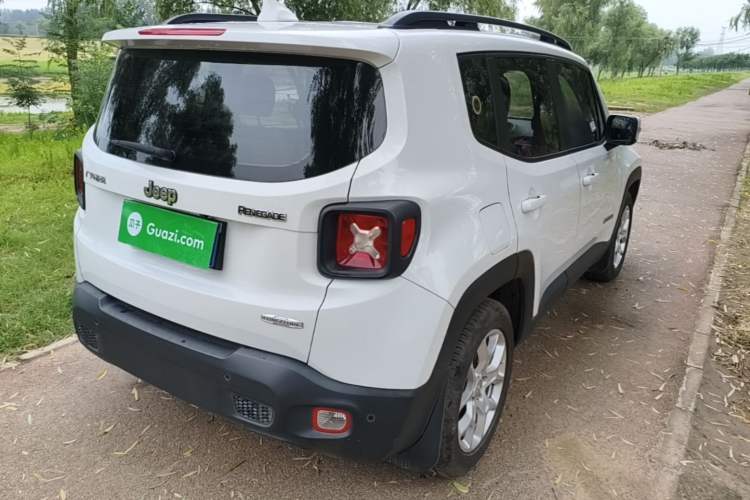 Used Jeep Renegade 2016 1.4T Automatic Kinetic Edition Rear Right 45 Deg