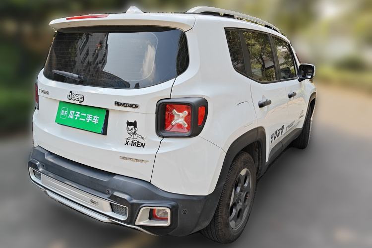 Used Jeep Renegade 2016 1.4T Manual Kinetic Edition Rear Right 45 Deg