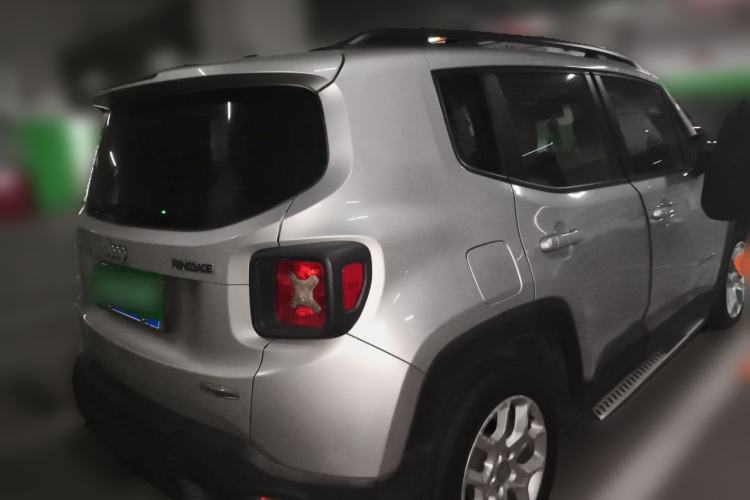 Used Jeep Renegade 2016 1.4T Automatic High-Energy Version Rear Right 45 Deg