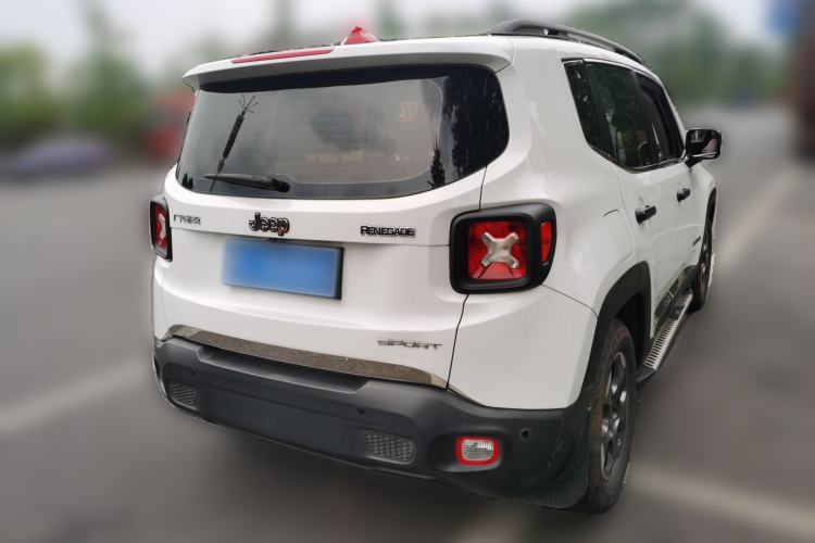 Used Jeep Renegade 2016 1.4T Automatic Kinetic Edition Rear Right 45 Deg