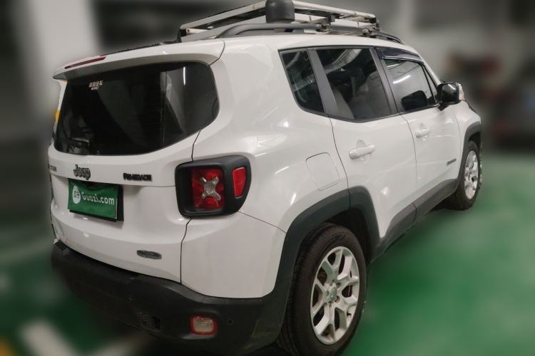 Used Jeep Renegade 2016 1.4T Automatic High-Energy Version Rear Right 45 Deg