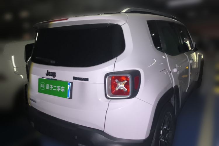 Used Jeep Renegade 2016 1.4T Automatic Smart Edition Rear Right 45 Deg