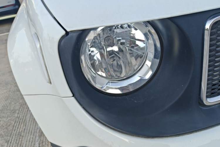 Used Jeep Renegade 2016 1.4T Automatic Jingneng Edition Right Front Headlight