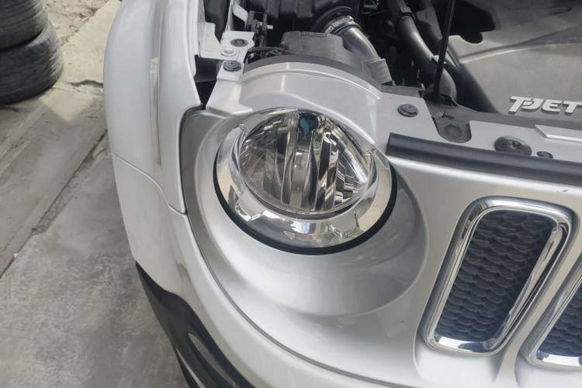 Used Jeep Renegade 2016 1.4T Automatic Smart Edition Right Front Headlight