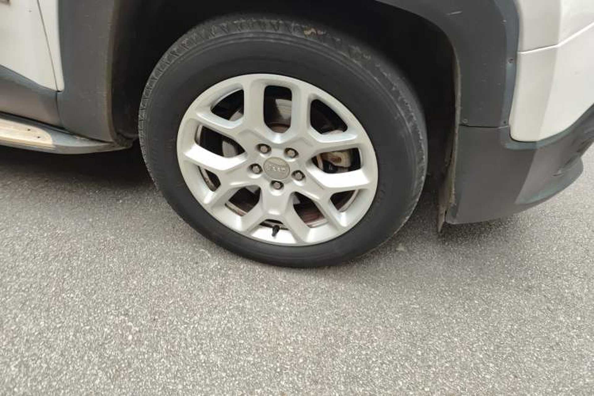 Used Jeep Renegade 2016 1.4T Automatic High-Energy Version Right Front Wheel Hub