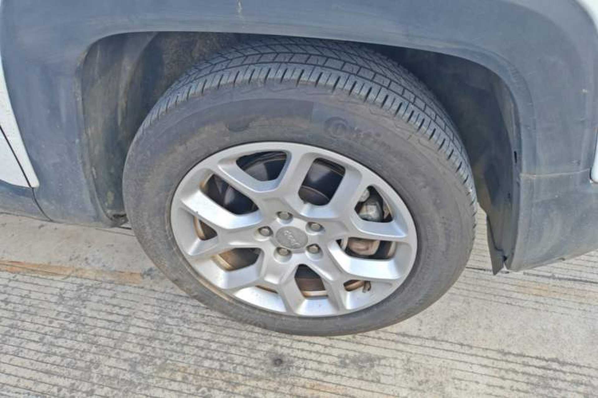 Used Jeep Renegade 2016 1.4T Automatic Jingneng Edition Right Front Wheel Hub