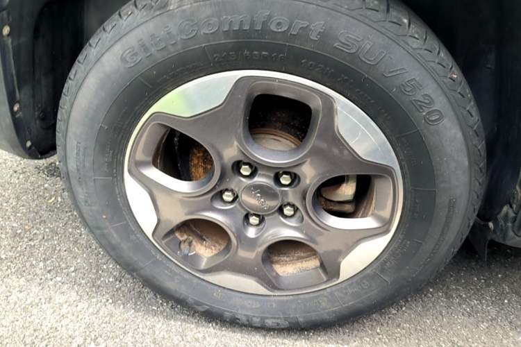 Used Jeep Renegade 2016 1.4T Automatic Kinetic Edition Right Rear Wheel Hub