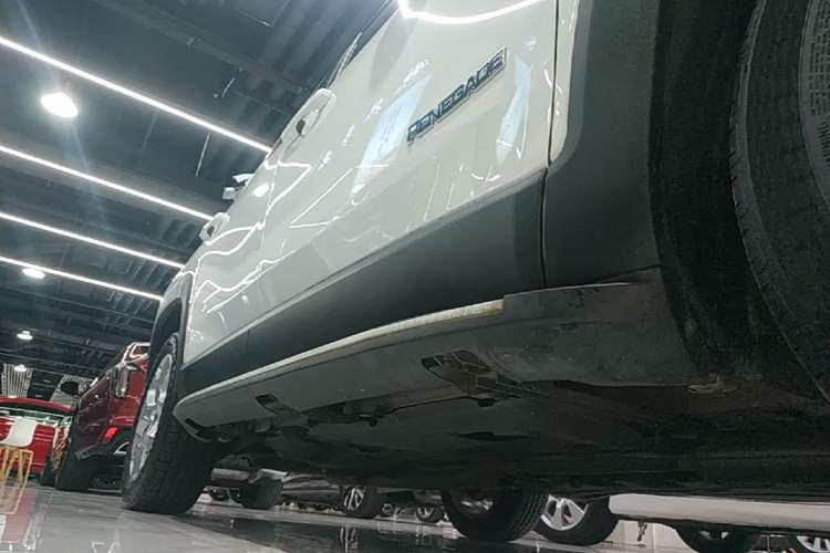 Used Jeep Renegade 2016 1.4T Automatic Jingneng Version+ Right Side Sill