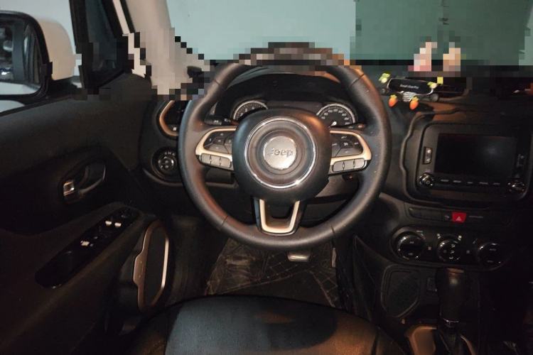 Used Jeep Renegade 2016 1.4T Automatic Jingneng Version+ Steering Wheel