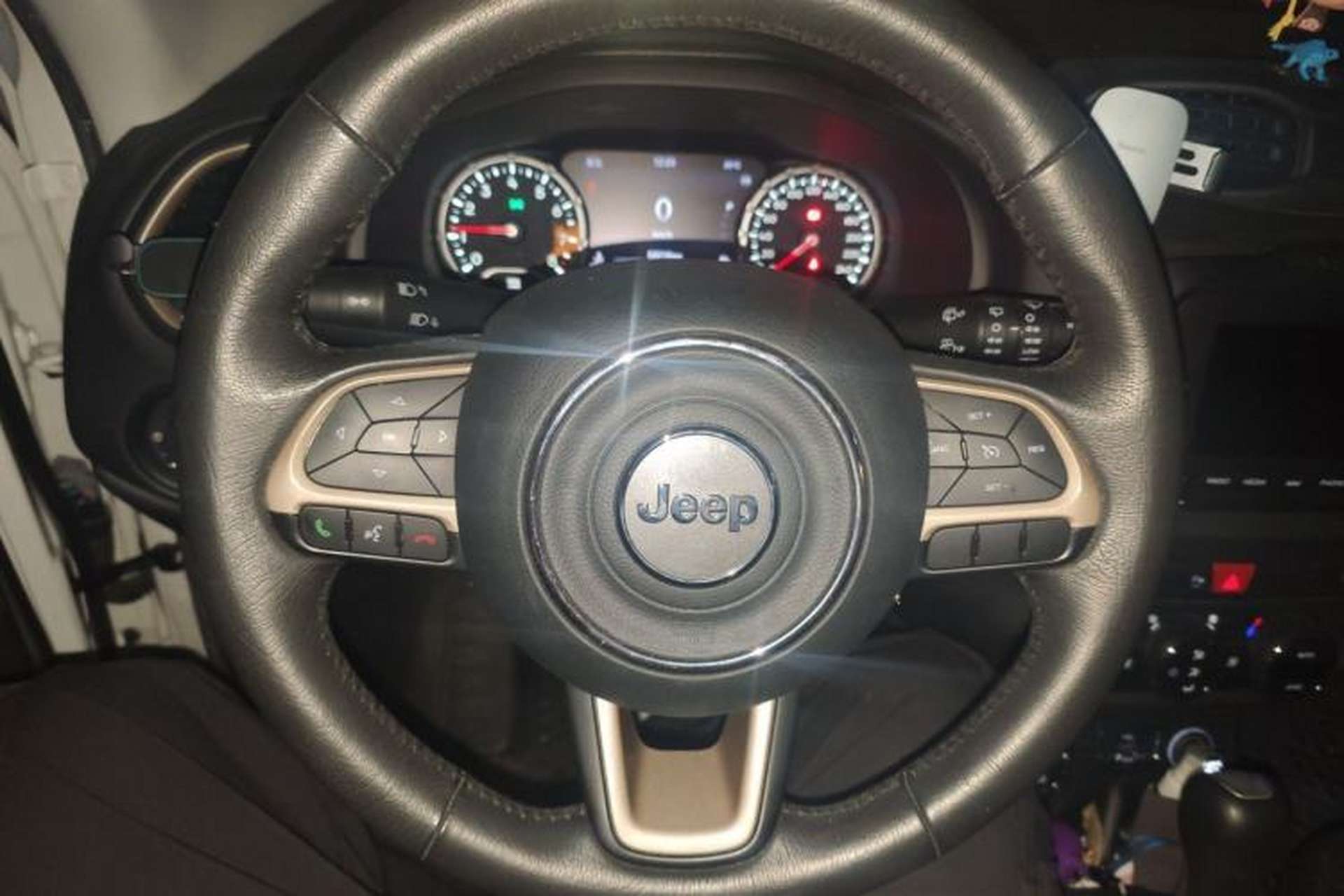 Used Jeep Renegade 2016 2.0L Automatic Four-Wheel Drive 75th Anniversary Tribute Edition Steering Wheel
