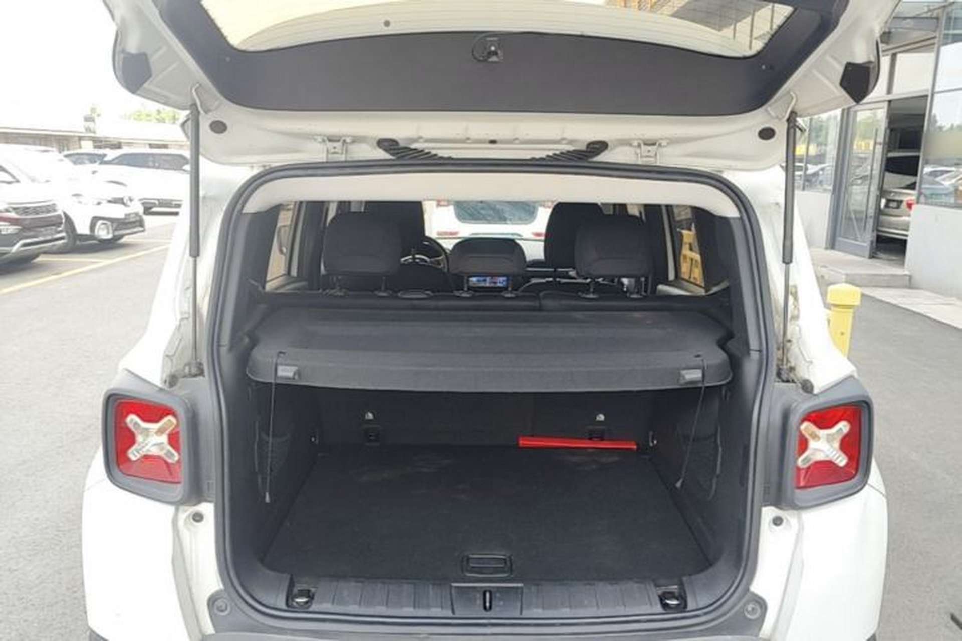 Used Jeep Renegade 2016 1.4T Automatic Kinetic Edition Trunk