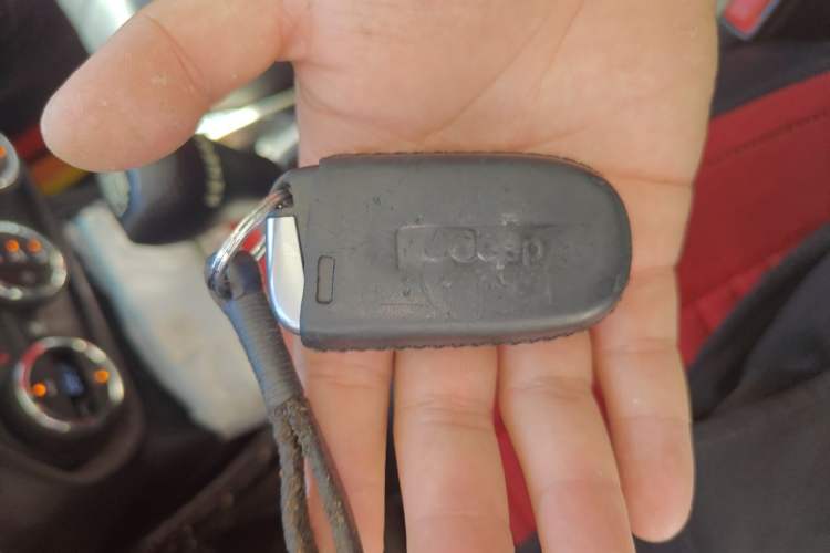 Used Jeep Renegade 2016 1.4T Automatic Jingneng Version+ Vehicle Key