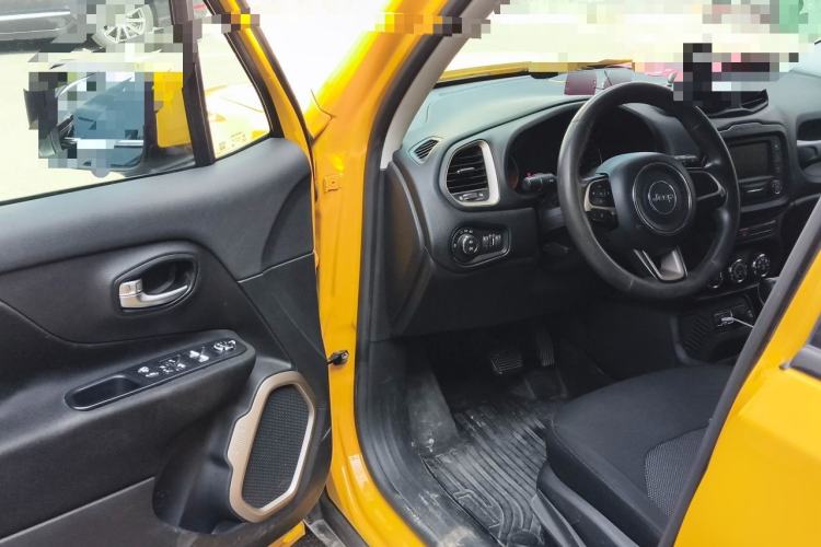 Used Jeep Renegade 2016 1.4T Automatic Jingneng Edition Driver Seat