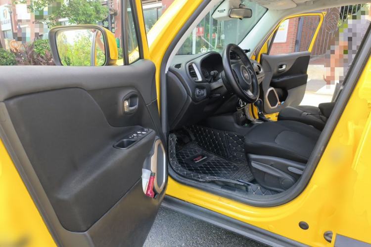 Used Jeep Renegade 2016 1.4T Automatic Jingneng Version+ Driver Seat