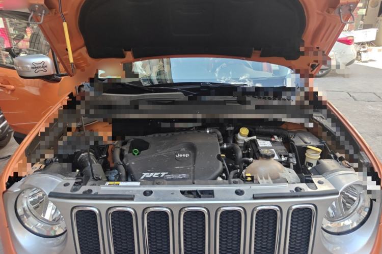 Used Jeep Renegade 2016 1.4T Automatic Smart Edition Engine Bay