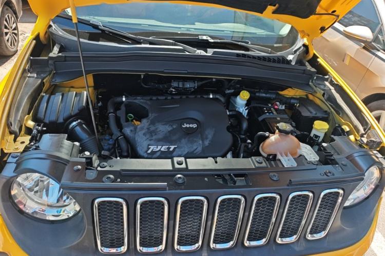 Used Jeep Renegade 2016 1.4T Automatic Jingneng Version+ Engine Bay