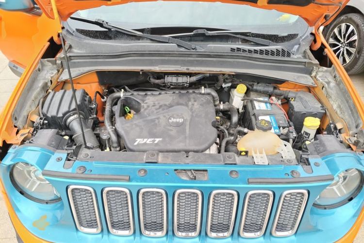 Used Jeep Renegade 2016 1.4T Automatic Smart Edition Engine Bay