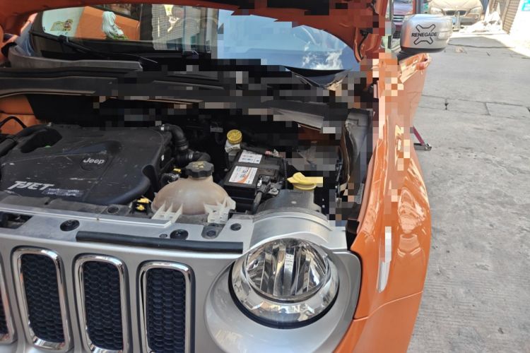 Used Jeep Renegade 2016 1.4T Automatic Smart Edition Engine Bay Left