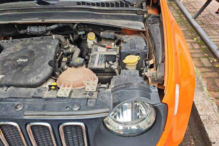 Used Jeep Renegade 2016 1.4T Automatic Jingneng Version+ Engine Bay Left