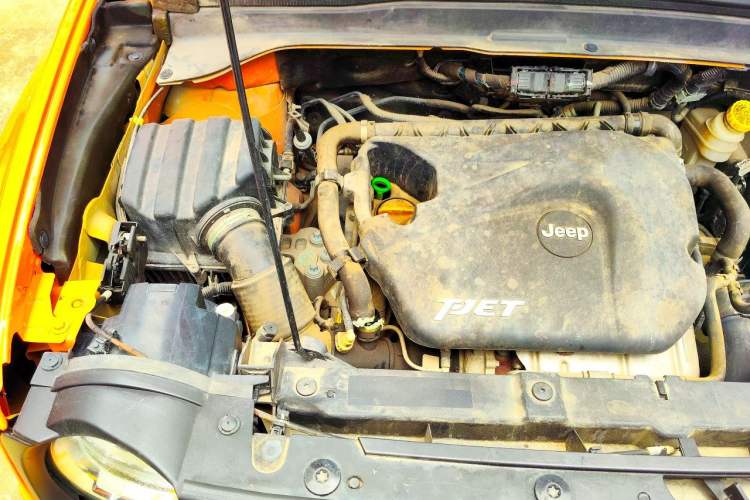 Used Jeep Renegade 2016 1.4T Automatic High-Energy Version Engine Bay Right