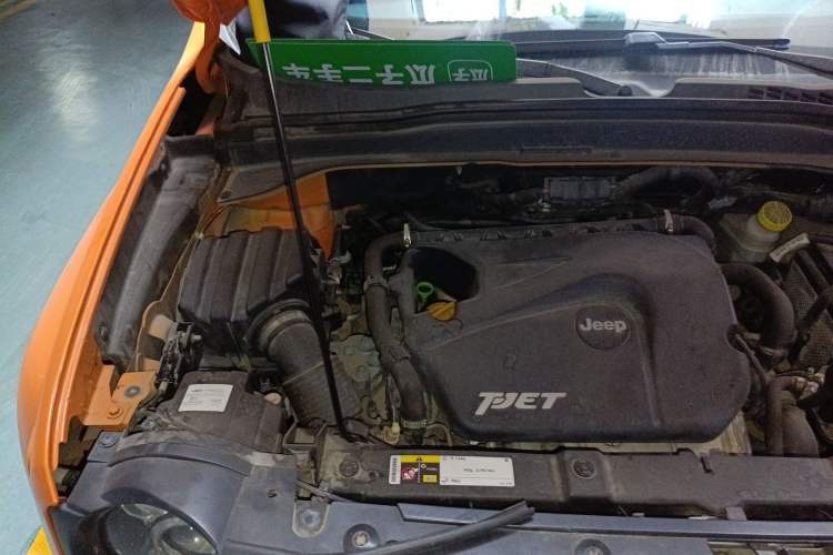 Used Jeep Renegade 2016 1.4T Automatic Jingneng Edition Engine Bay Right