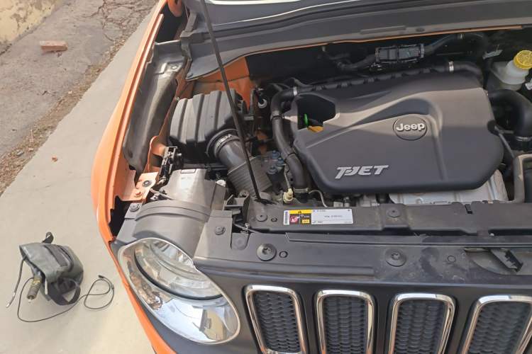 Used Jeep Renegade 2016 1.4T Automatic High-Energy Version Engine Bay Right